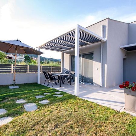 Ag Luxury Villas, Iraklitsa Nea Iraklitsa Εξωτερικό φωτογραφία